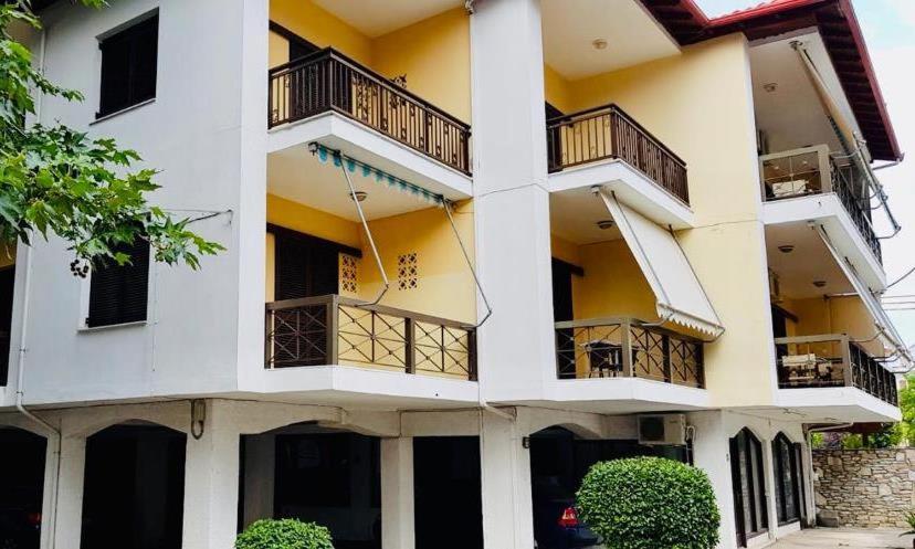 Hotel Alkyon กาลาเนรา ภายนอก รูปภาพ